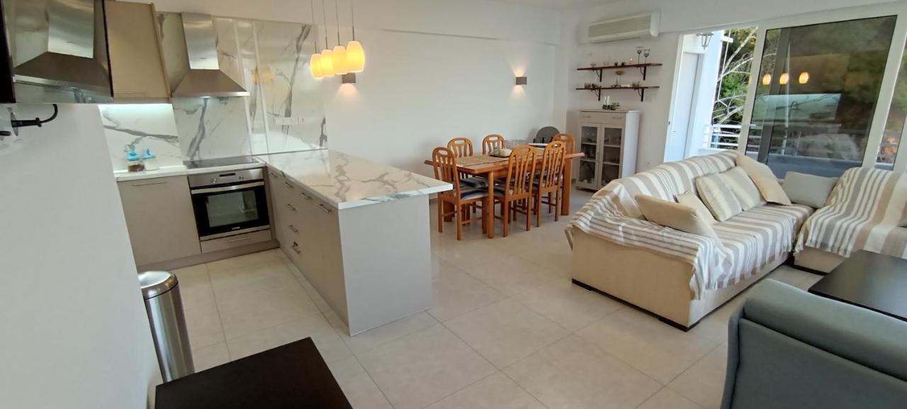 Atlas By Sea Apartment Лутракі Екстер'єр фото