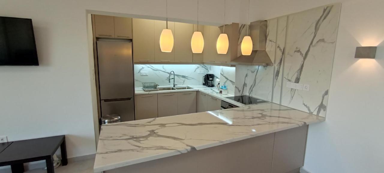 Atlas By Sea Apartment Лутракі Екстер'єр фото